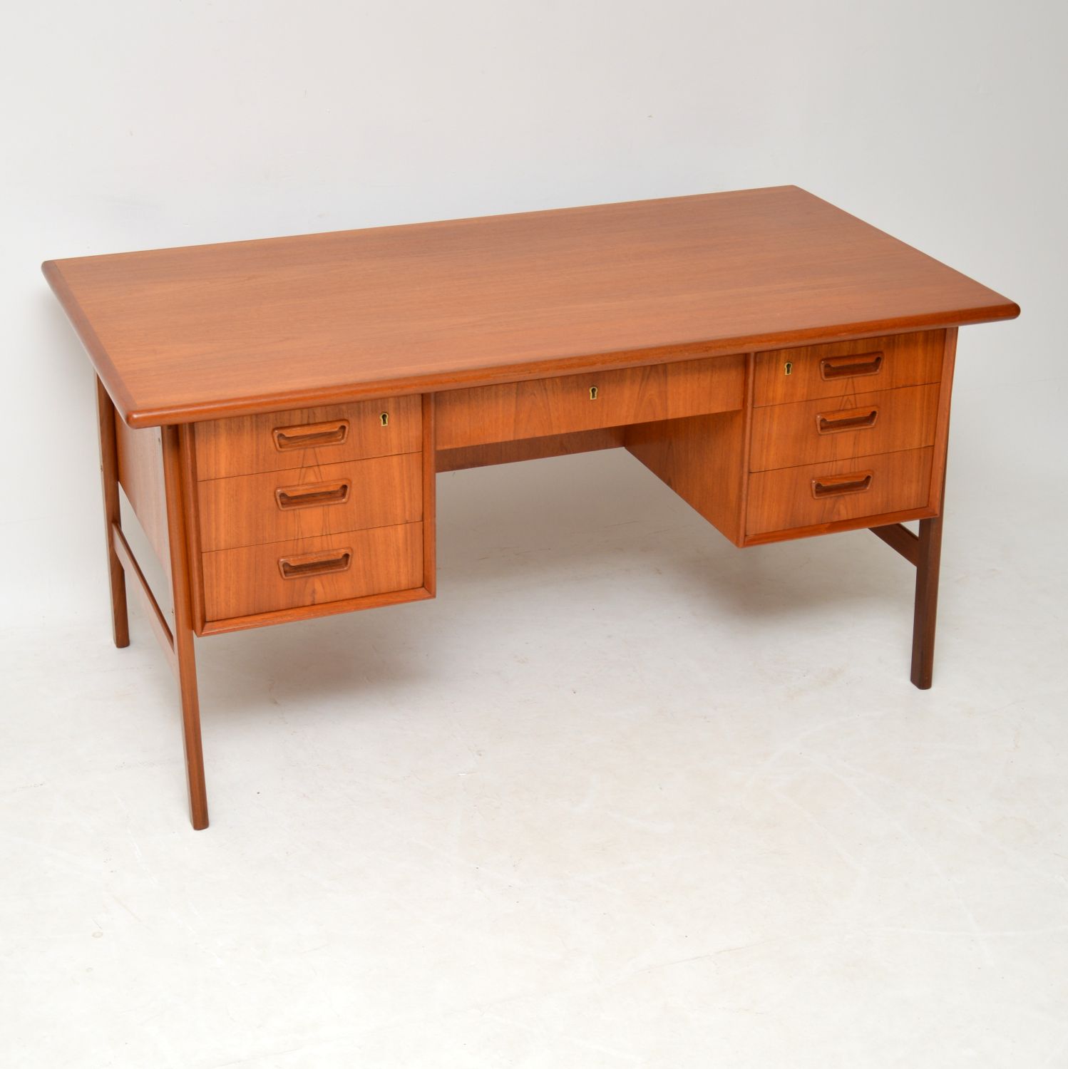 danish teak retro vintage desk tibergaard