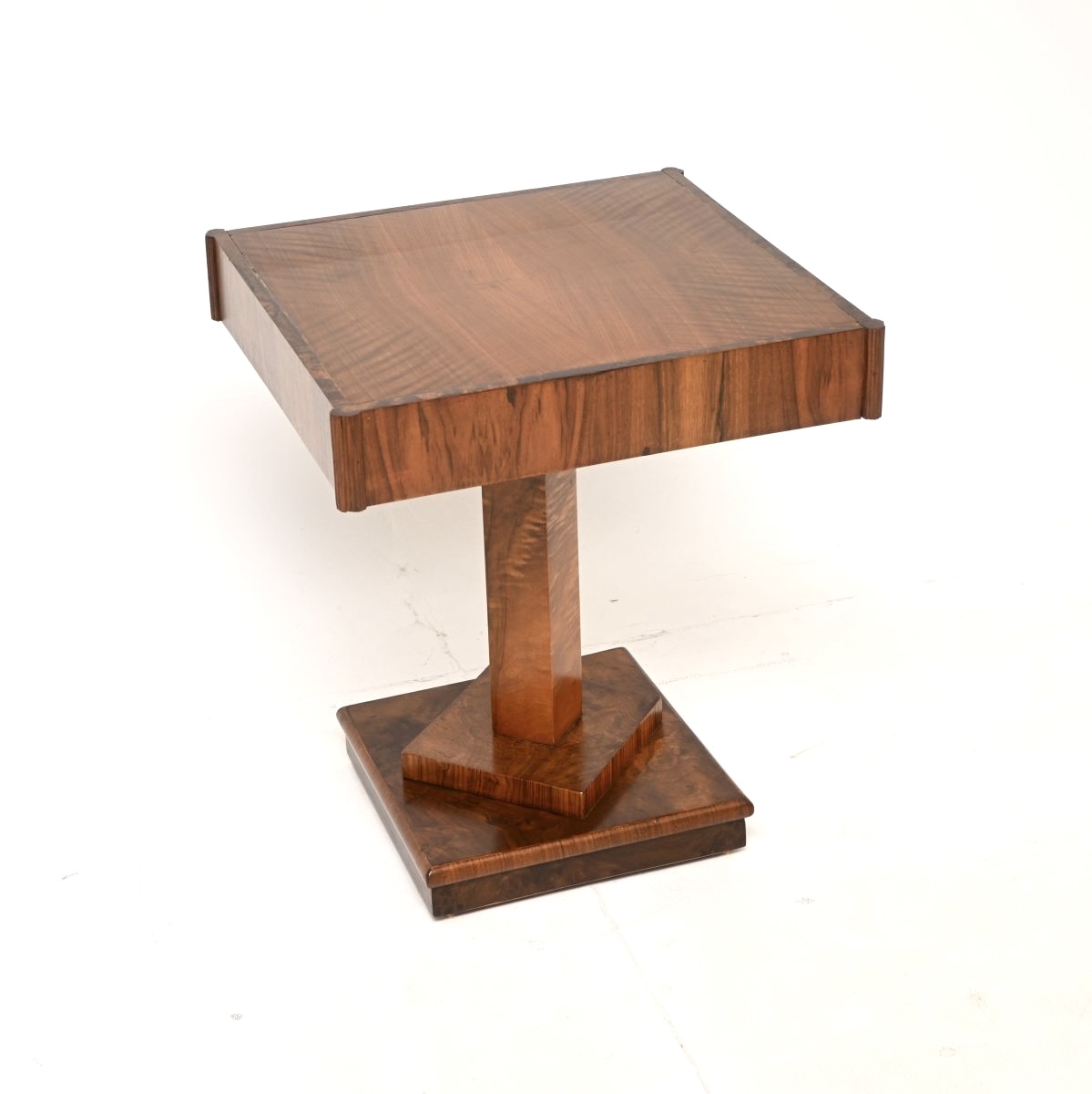Art Deco Figured Walnut Coffee / Side Table